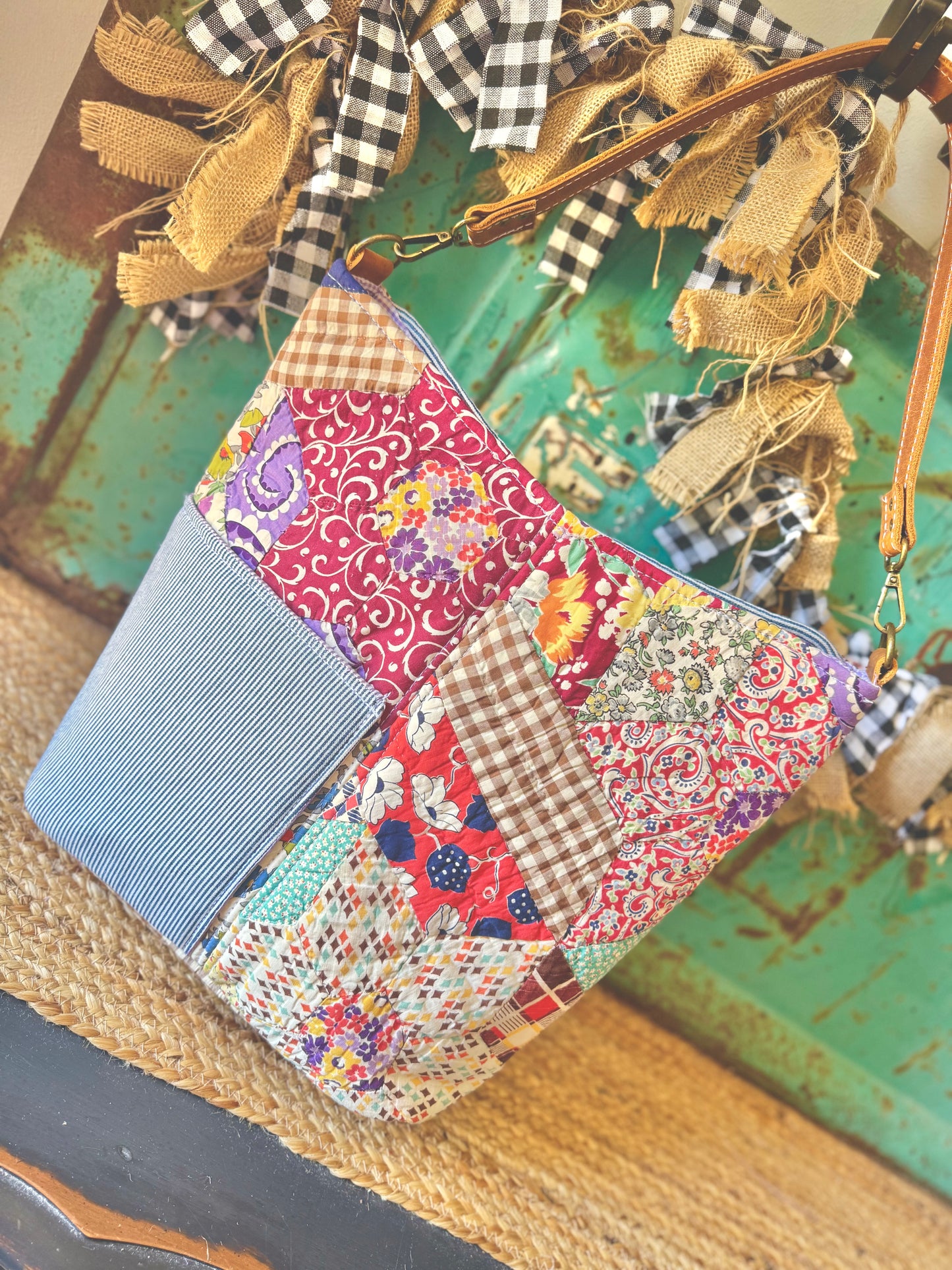 Limited Collection County Fair Tote NO.047CF