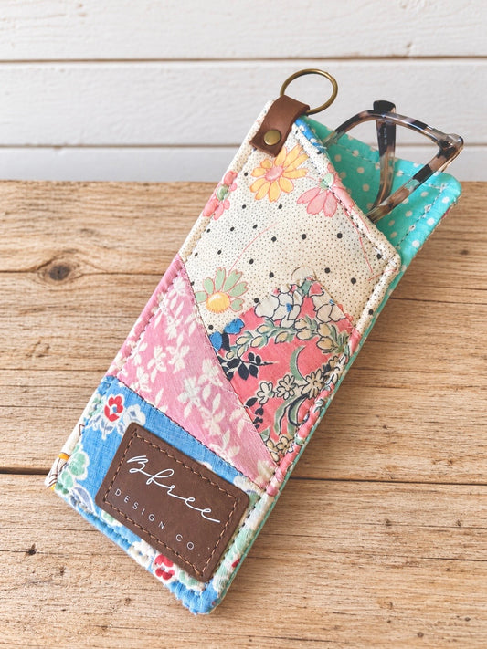 The Little Things Collection-Eyeglass Sleeve NO.001