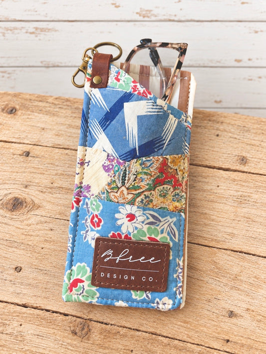 The Little Things Collection-Eyeglass Sleeve NO.0025