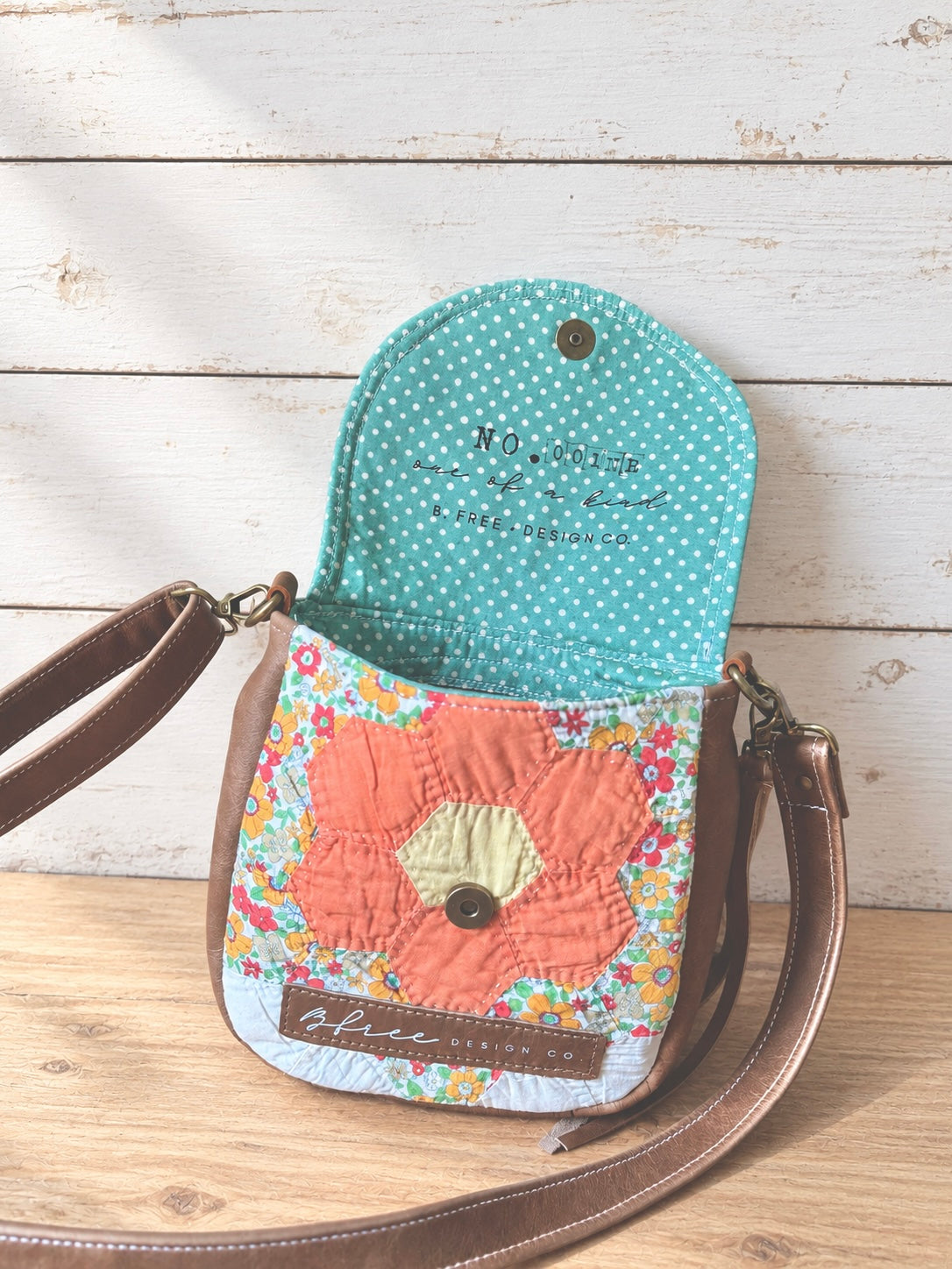Limited Collection- The Novie Crossbody NO.001NR