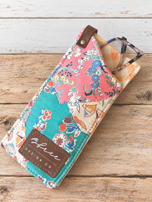 The Little Things Collection-Eyeglass Sleeve NO.0012