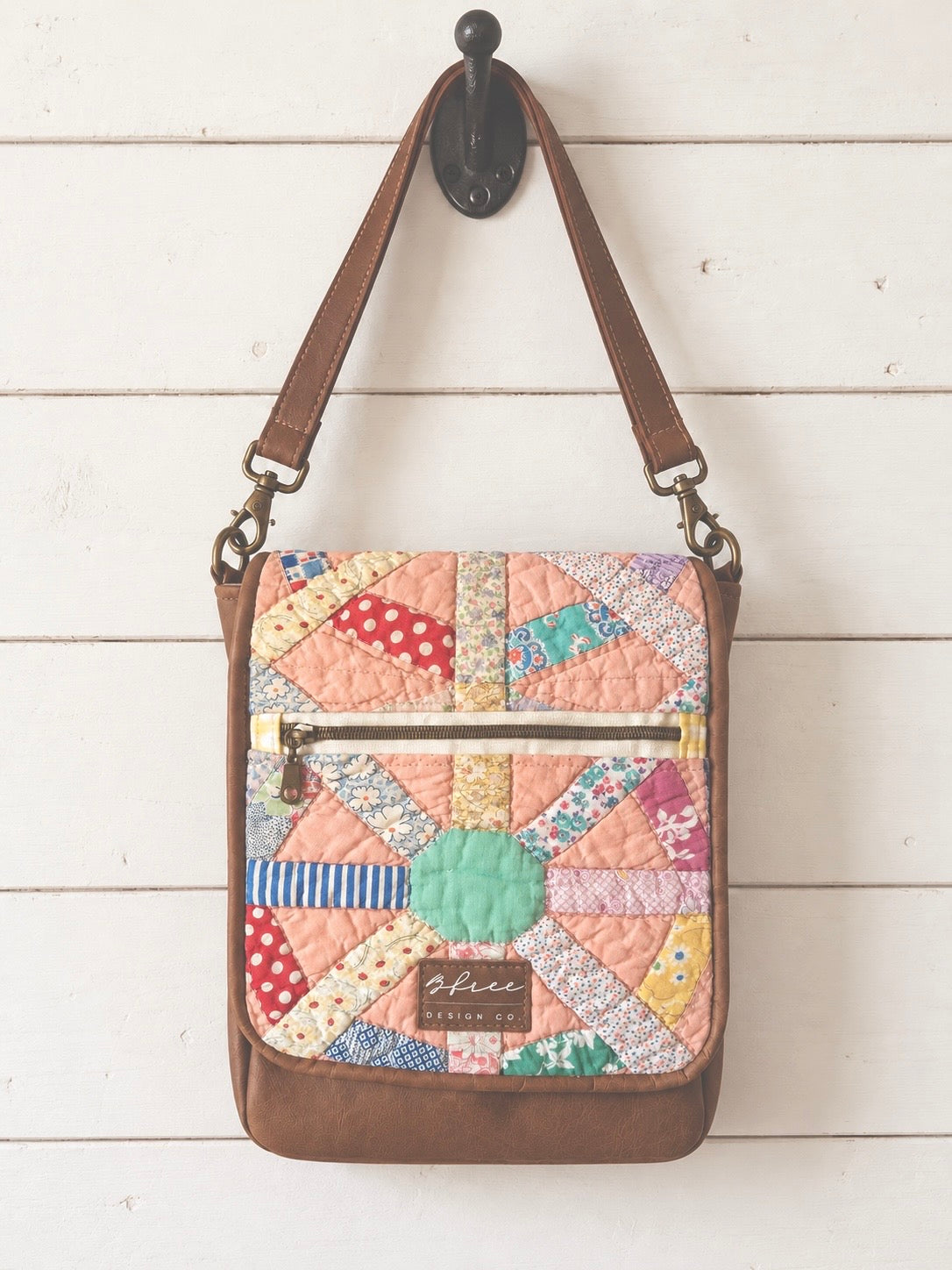 The Leather Edit-B. Free Bible Bag NO. 041B