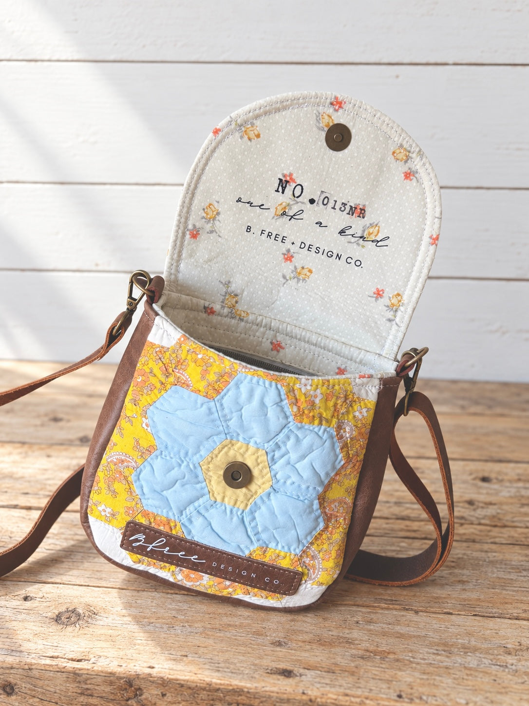 Limited Collection- The Novie Crossbody NO.013NR