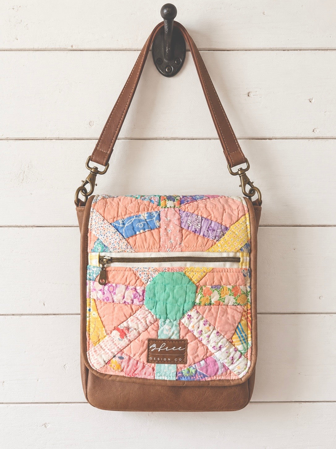 The Leather Edit-B. Free Bible Bag NO. 038B