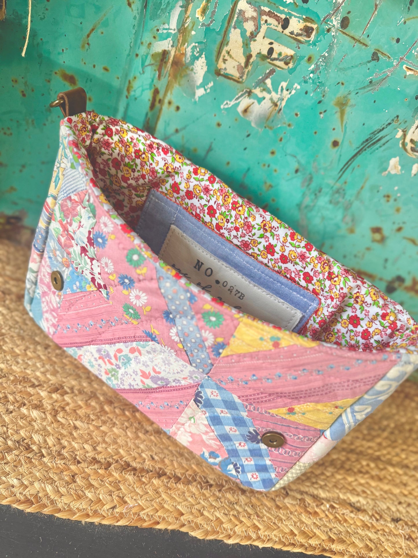 B Free Bible Bag NO. 027B
