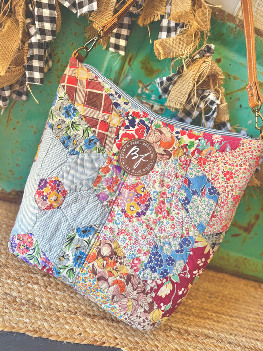 Limited Collection County Fair Tote NO.047CF