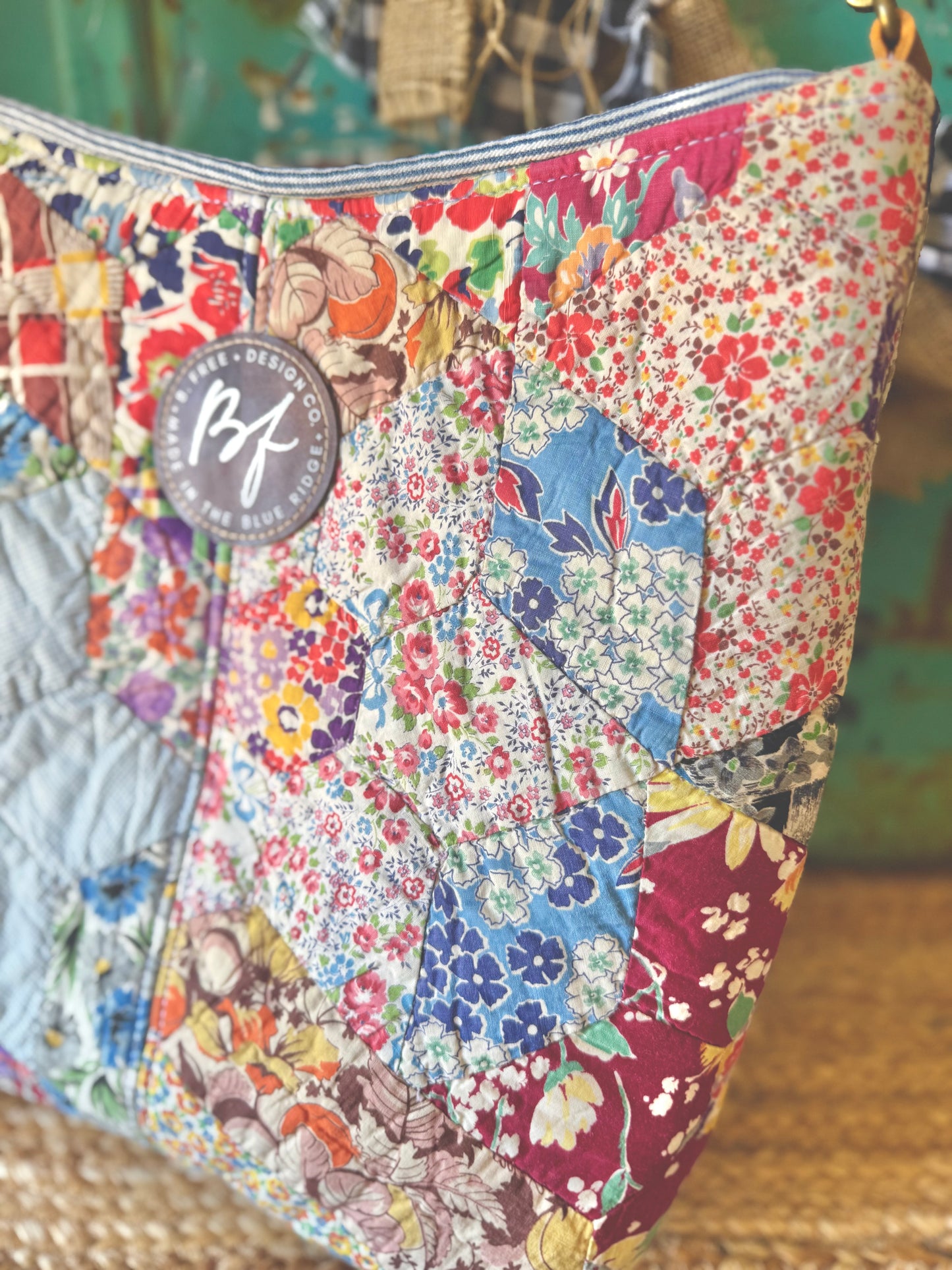 Limited Collection County Fair Tote NO.047CF