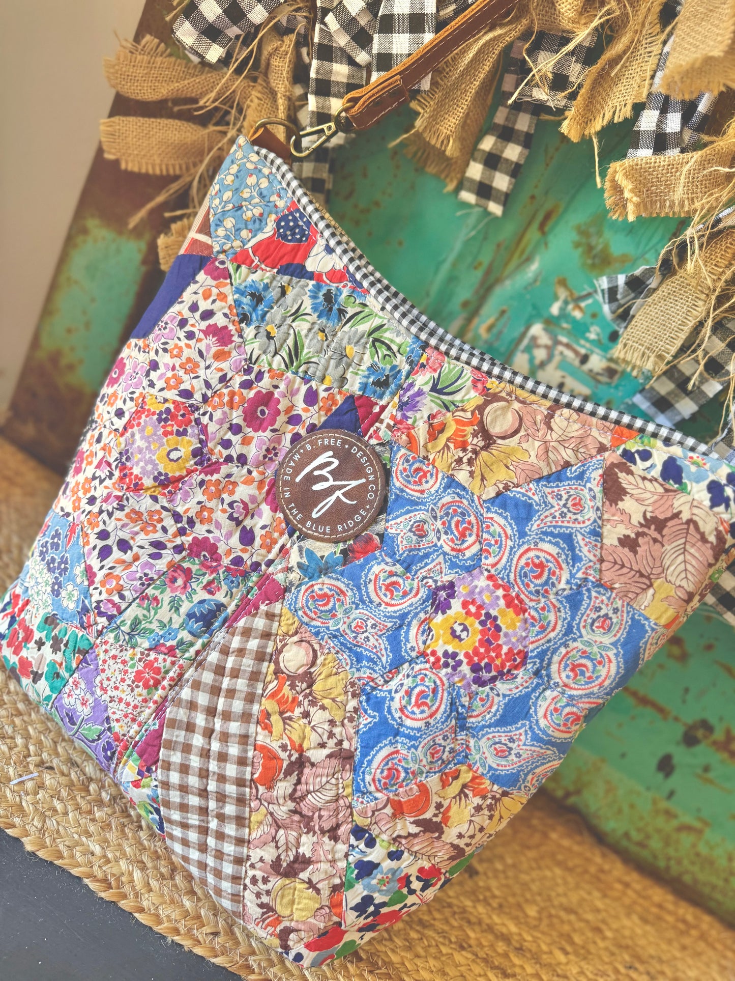 Limited Collection County Fair Tote NO.048CF