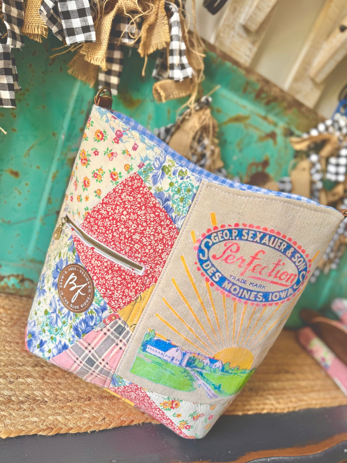 Limited Collection County Fair Tote NO.051CF