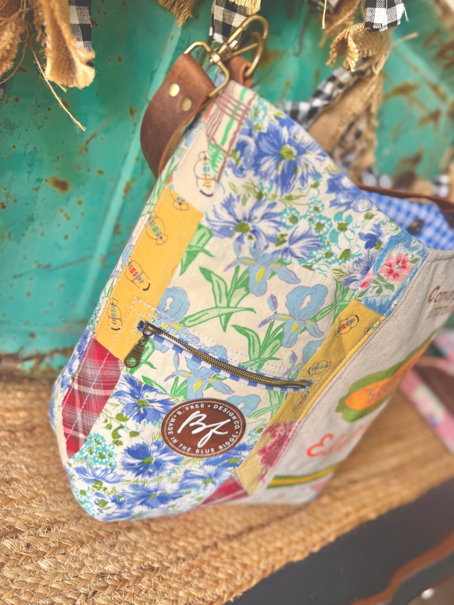 Limited Collection County Fair Tote NO.053CF
