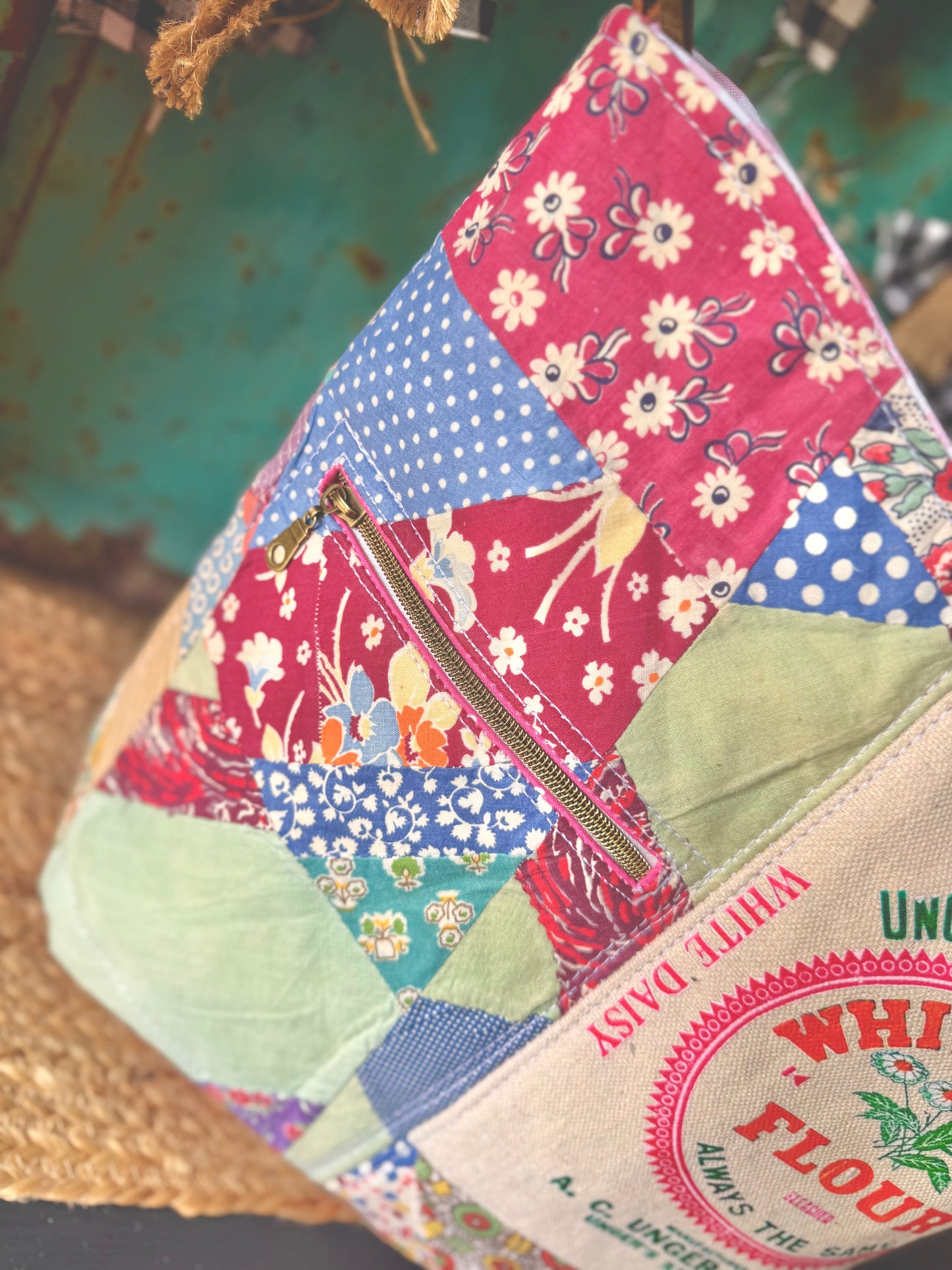 Limited Collection County Fair Tote NO.054CF