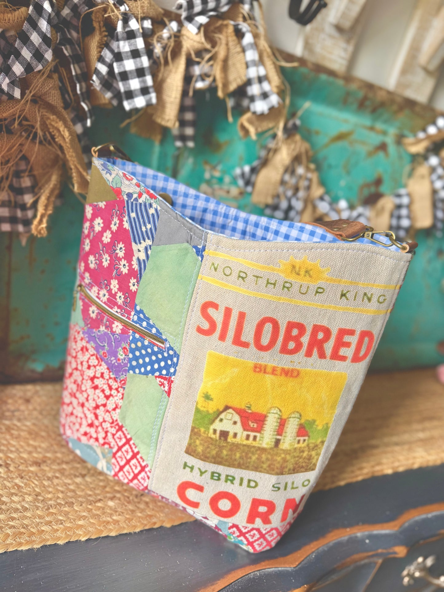 Limited Collection County Fair Tote NO.057CF
