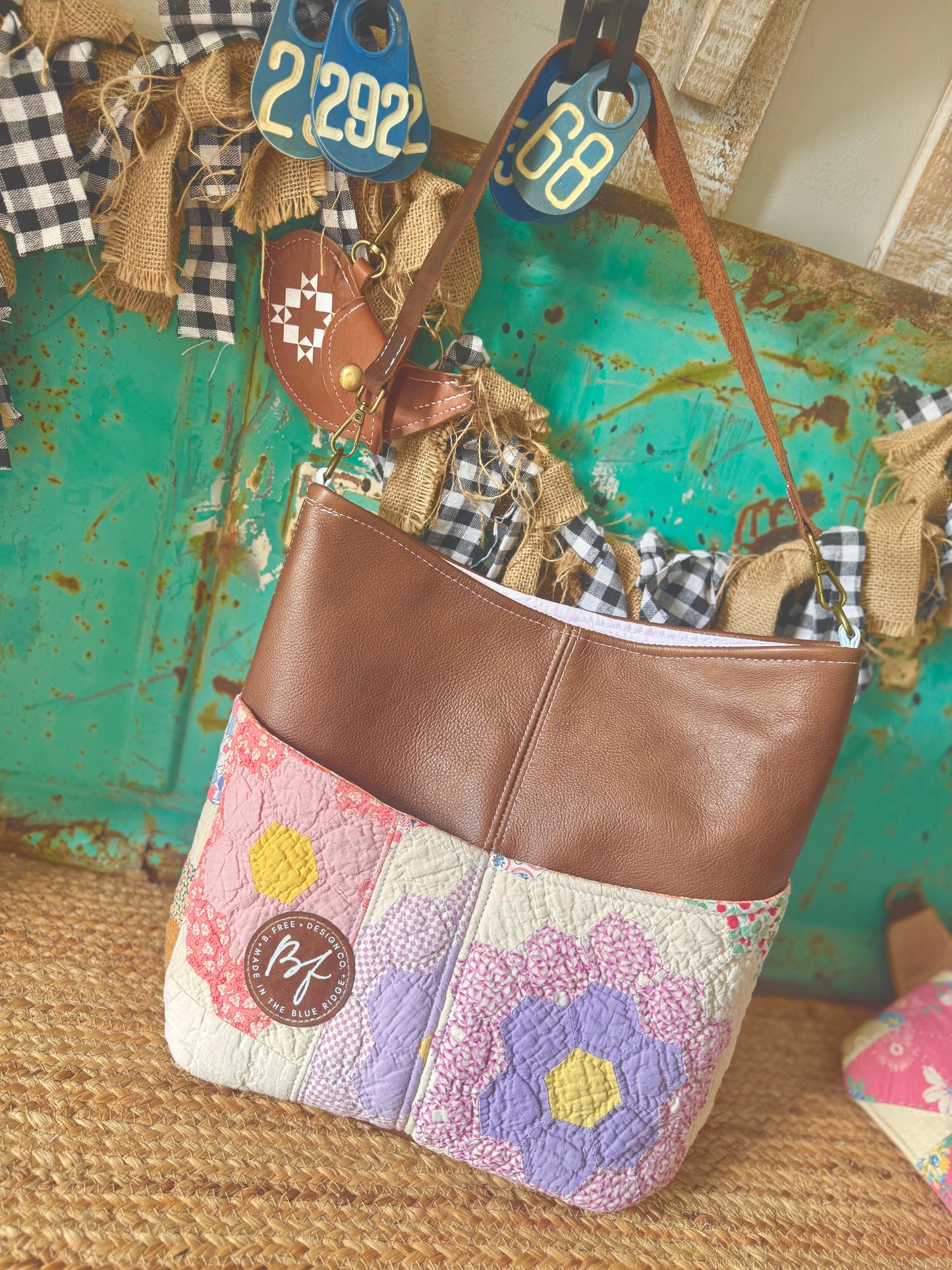 Limited Collection Leather County Fair Tote NO.061CF