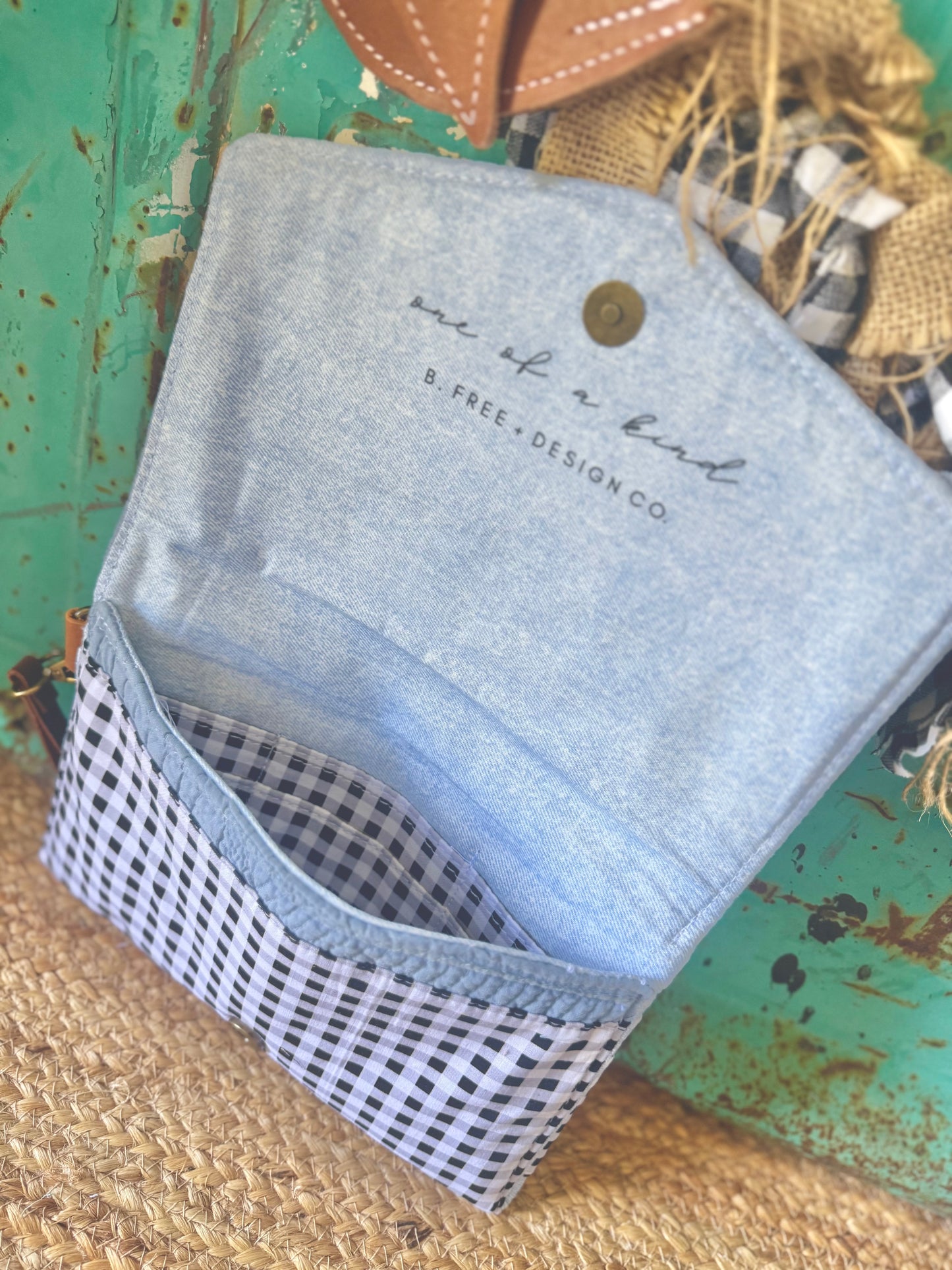 B. Free Wristlet Wallet-Grace Will Lead Me Home
